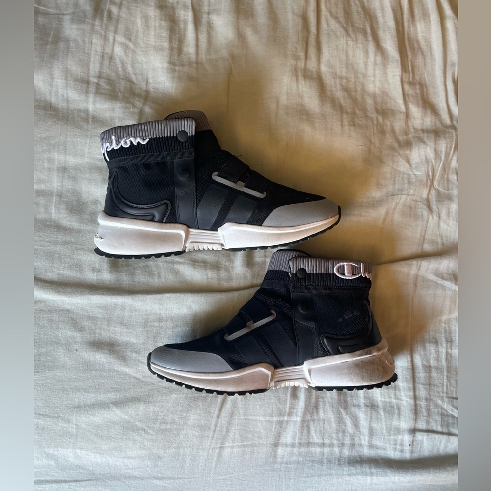 Champion sneakers